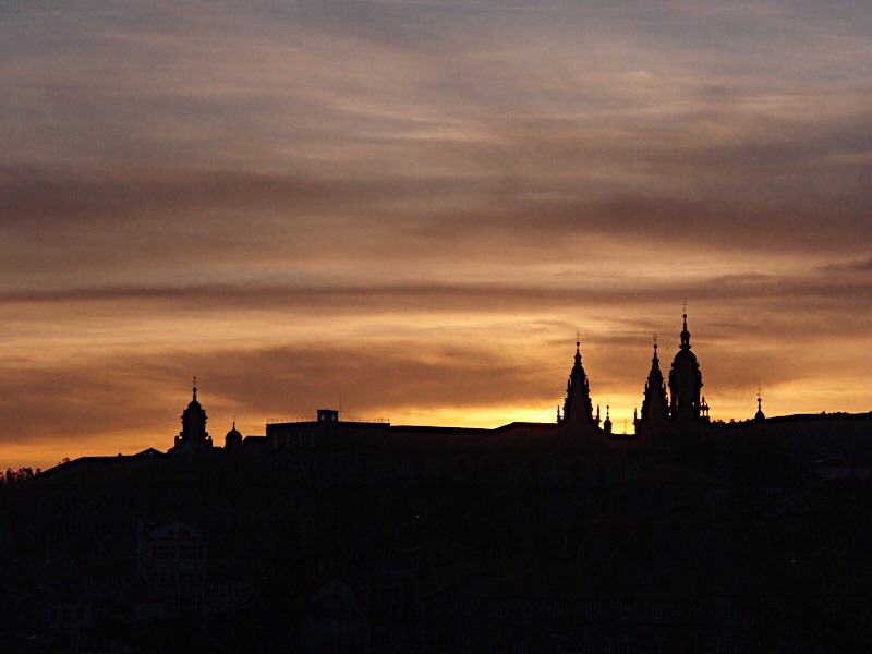 サンチャゴ大聖堂夕焼けの写真