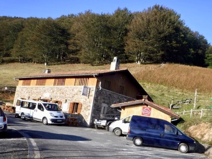 オリソンアルベルゲ