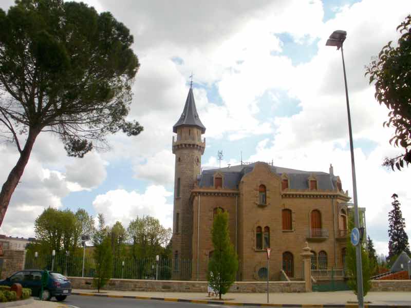 パンプローナ町の教会