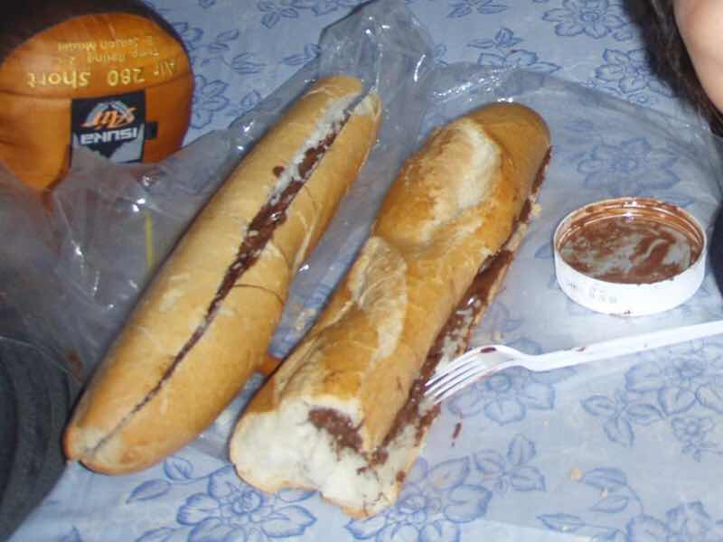 ロンセスバーレスチョコパン