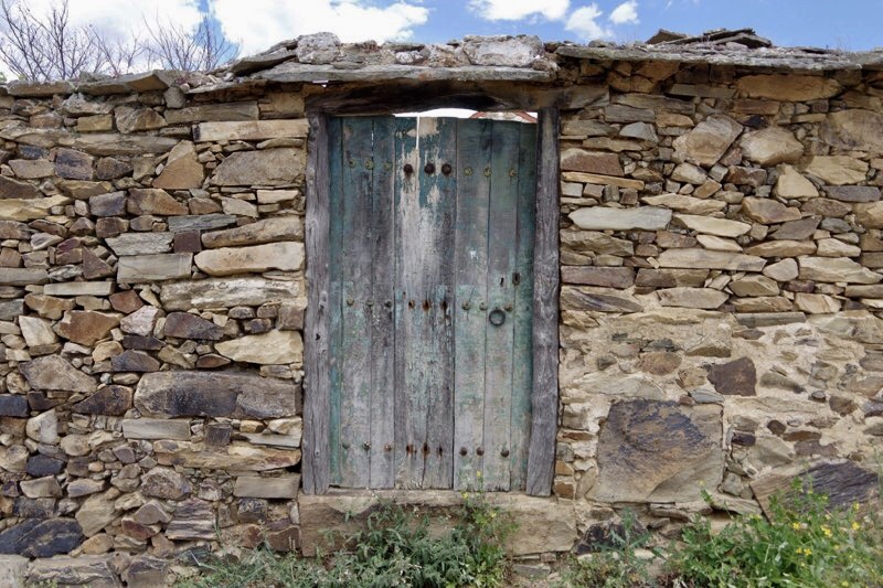 スエれんが木のどあ