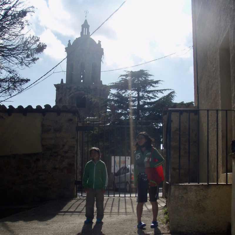 423アルベルゲ二人庭