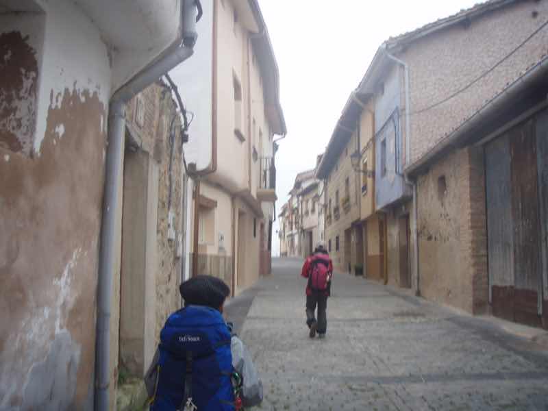 502カルサーダまち、出発伝茶