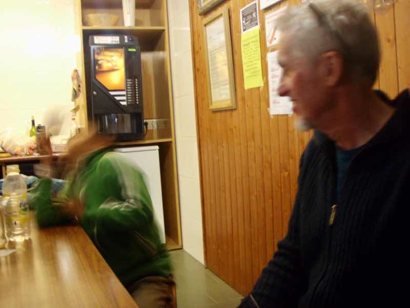 507オルニージョス、カードゲームババ抜き