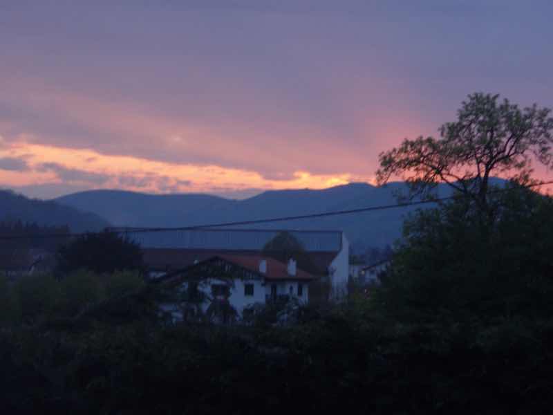 415サンジャンピエドポー、夕焼け、サンティアゴ巡礼