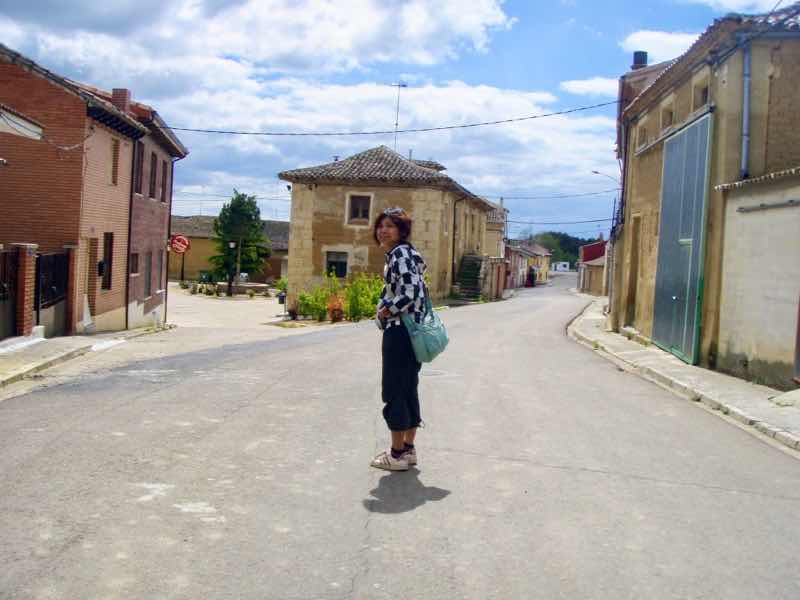 510ポブラシオン・デ・カンポス、サンティアゴ巡礼、街3