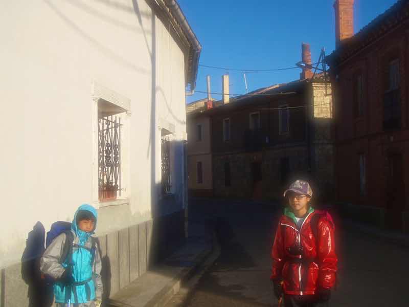 510ポブラシオン・デ・カンポス、サンティアゴ巡礼、出発1.2