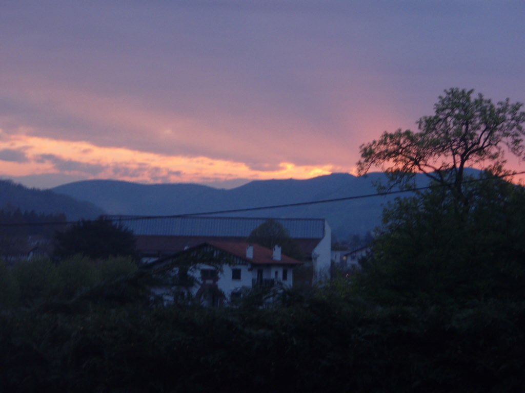 カミーノ ピレネー朝焼け サンジュアンピエドポー