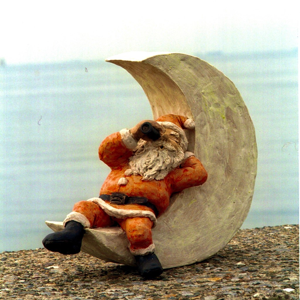 陶人形、サンタクロース、空から見てる、カミーノ陶人形、サンタクロース、空から見てる、カミーノ