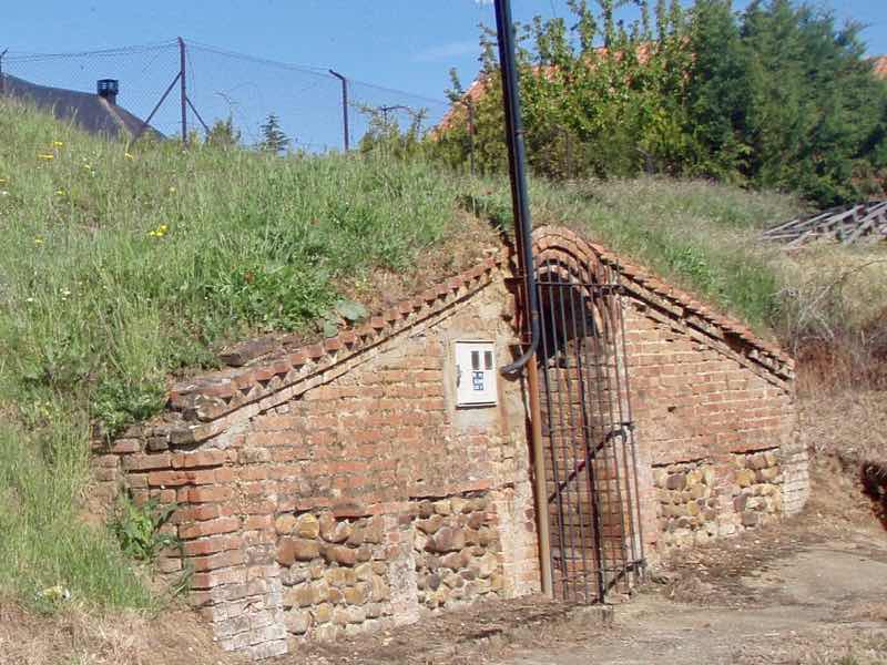 518カミーノ　leon レオン　煉瓦小屋