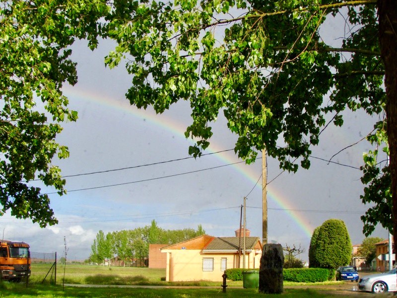 515マンリー カミーノ　虹　サンティアゴ巡礼