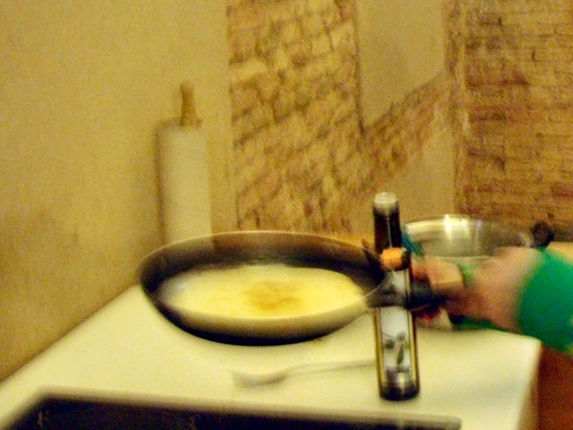 513サアグーン　パンケーキ、1. 自炊　カミーノ　サンティアゴ巡礼