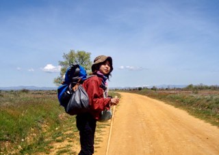 518カミーノ　マザリフェ　田舎道　ダート　３横