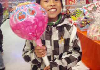 516 カミーノ サンティアゴ巡礼 レオン街 チュッパチャプス2