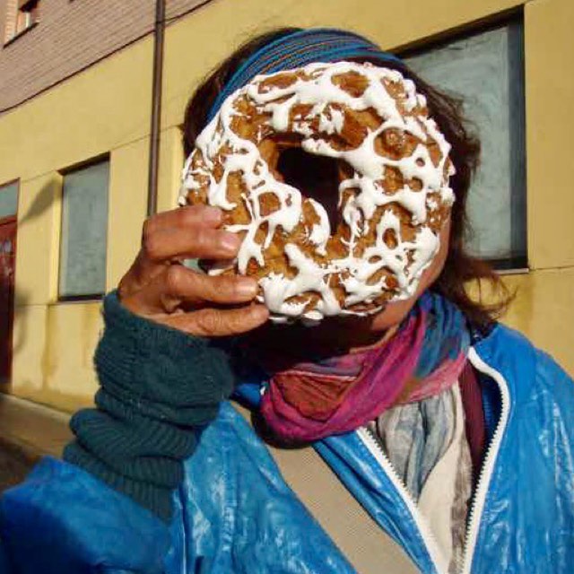 513 サアグーン　パン屋　ドーナツカルメラ3 サンティアゴ巡礼　