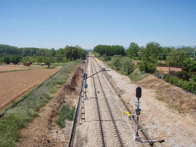 519 カミーノ　オルビゴ　線路見下ろす