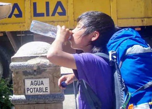 521 カミーノ　サンタ・カタリナ・デ・スモザ 　水道　水飲み12