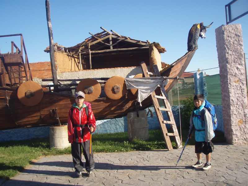 518マザリフェ　サンチャゴ巡礼アルベルゲ