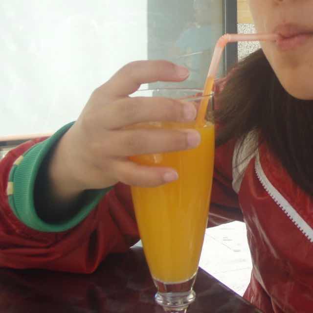 521 カミーノ　アストルガ　スモデナランハ　オレンジジュース　サンティアゴ巡礼　バル