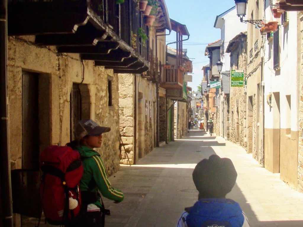 523ポンフェラーダPonferrada　カミーノ　街並み12