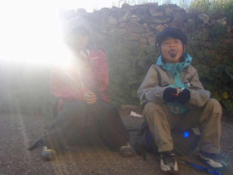 522カミーノ スモサ アルベルゲ キンダーサプライズ 12サンティアゴ巡礼