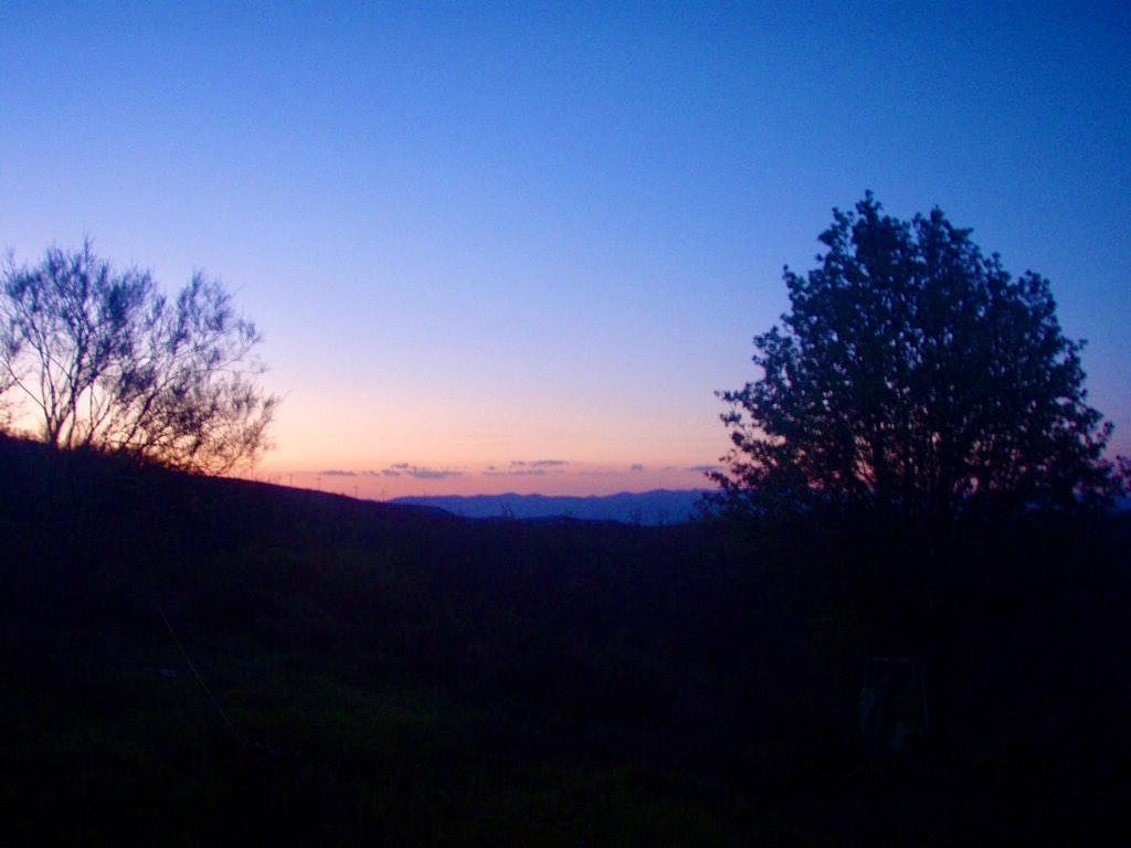 522 カミーノ マンヘリン 夕焼け サンティアゴ巡礼