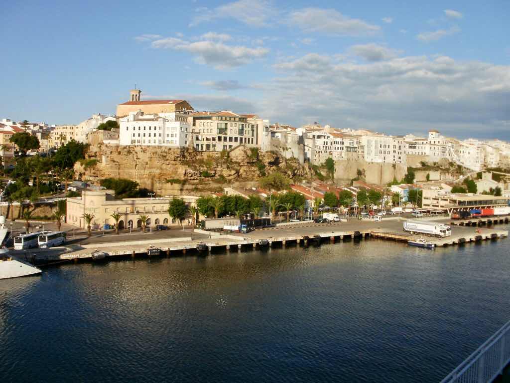 地中海スペイン　メノルカ島の港