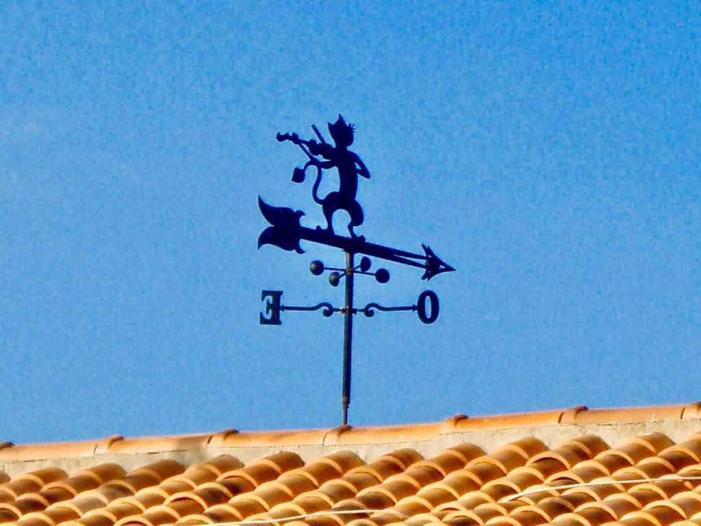 425 ロスアルコス 風景 バイオリン猫 スペイン カミーノ