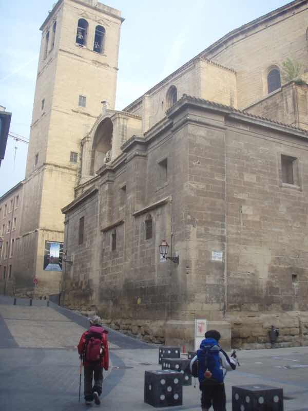 429 スペイン巡礼 子どもと海外 ログローニョ12 ナバラッテ navarrete 2