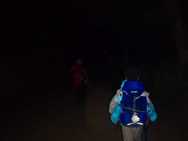 601 カミーノ caminoポルトマリンportmarin 出発暗い12