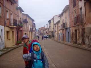 501 スペイン巡礼　カミーノ　子連れ海外　サント・ドミンゴ・デ・ラ・カルサーダ　途中町12