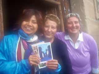 502 スペイン　サンティアゴ巡礼　教会　街探索3 おばちゃんレシデージャ・デル・ カミーノ向かう