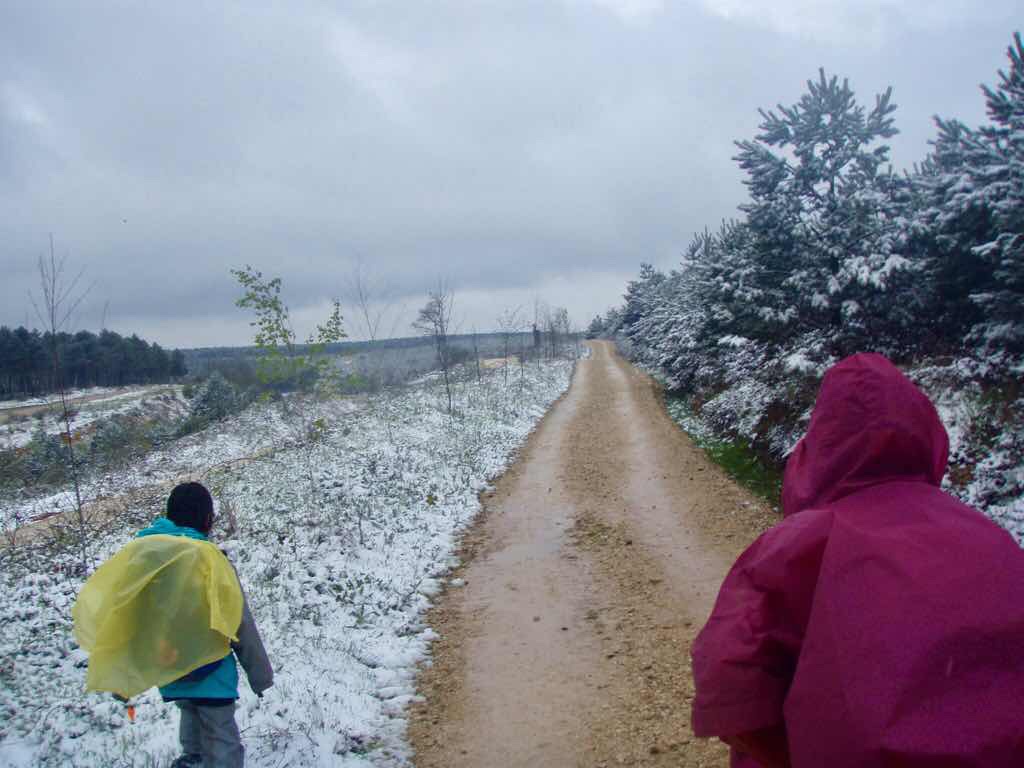 スペイン巡礼 天候注意 ５月に雪 挨拶はメリークリスマス 子連れサンティアゴ巡礼 カミーノkumi3ブログ