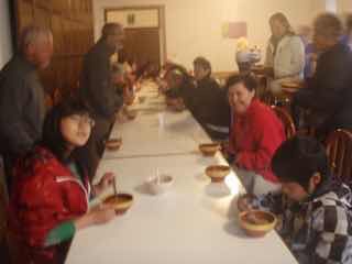 504 camino Spain pilgrim サンティアゴ巡礼子連れ　教会504 camino Spain pilgrim サンティアゴ巡礼子連れ　アルベルゲ　食堂オルテガ