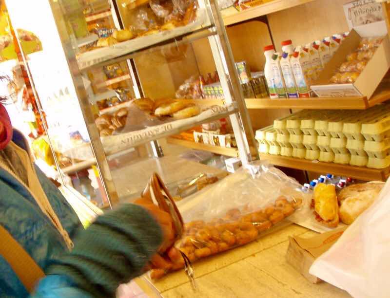 513 サアグーン　サンティアゴ巡礼　たまご店