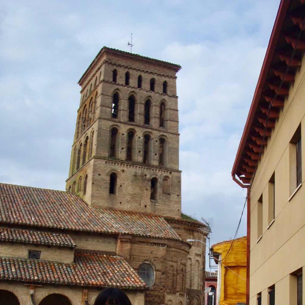 513 サアグーン　サンティアゴ巡礼　ムハデル式教会　町探索