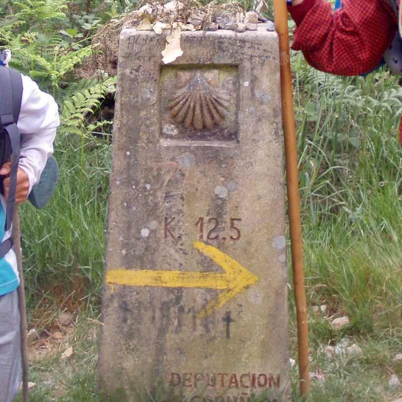 605スペイン巡礼 道標石 サンティアゴ Santiago