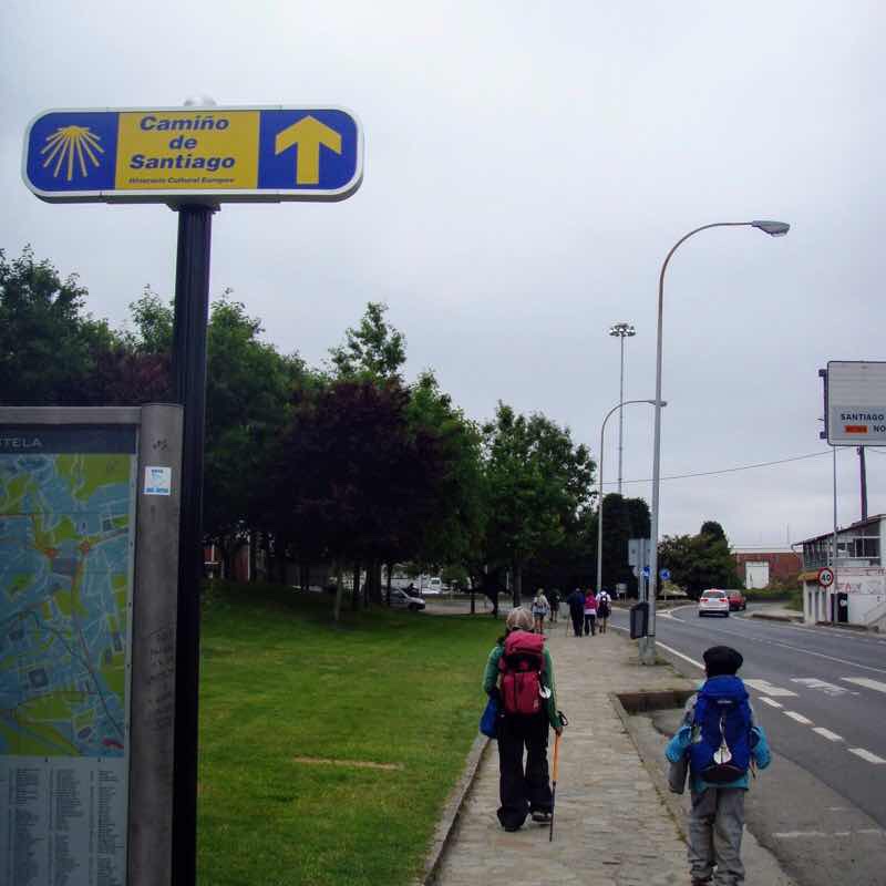 605スペイン巡礼 サンティアゴ Santiago 街 看板12