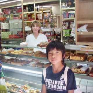 606サンティアゴ Santiago Camino 街並パン屋