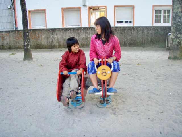 606サンティアゴ Santiago Camino 公園12遊具