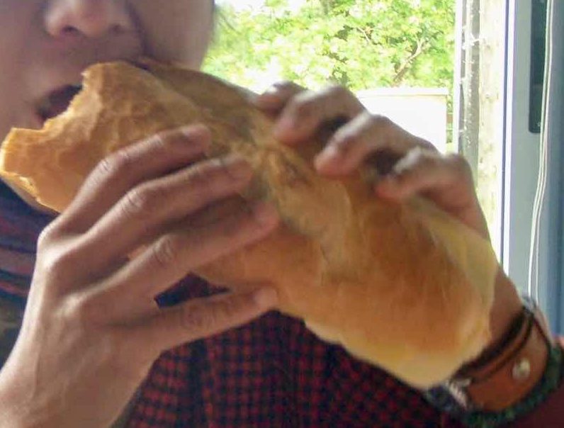 609 サンティアゴ巡礼　ボカディージョ　チーズ　カミーノ　セー