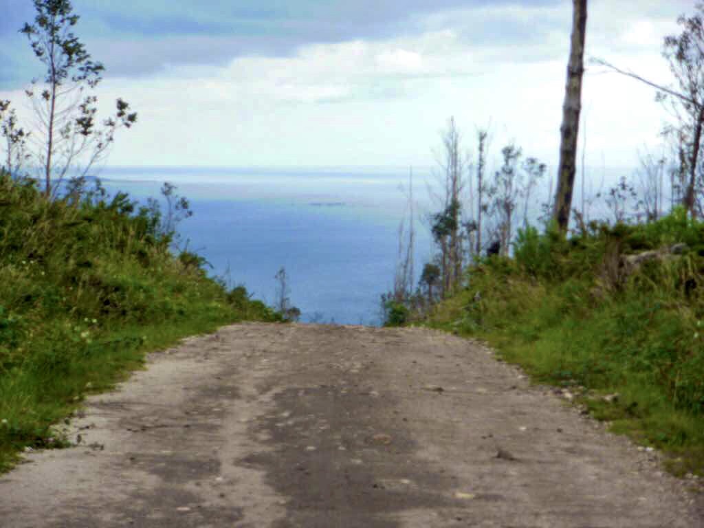 609 サンティアゴ巡礼　坂下海がみえた景色 カミーノ　セー