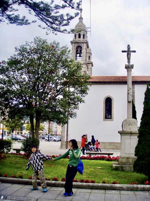 609 サンティアゴ巡礼　12教会横　カミーノ　セー