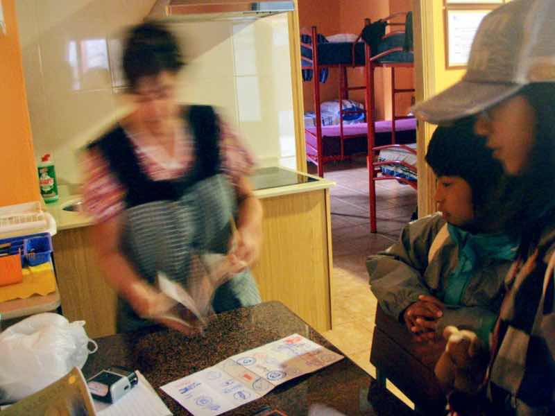 611 サンティアゴ巡礼　フィステラ　アルベルゲ　 カミーノ