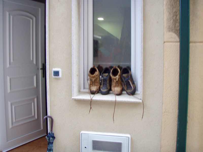 611 サンティアゴ巡礼 フィステラ 宿ハウス カミーノ