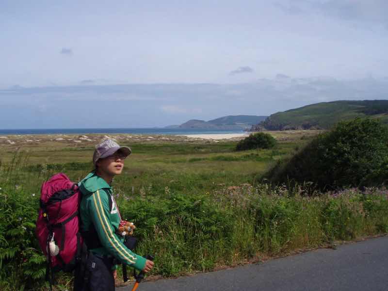 613ムシア　サンティアゴ巡礼　最終地Muxia ムシア　田舎道　1 左海