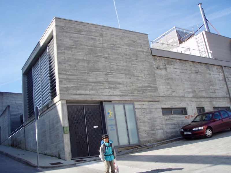 614サンティアゴ巡礼　最終地Muxia 2アルベルゲ前