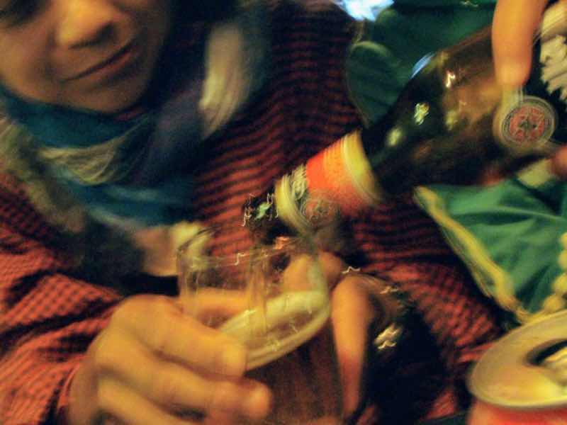 613ムシア　サンティアゴ巡礼　最終地Muxia　バル料理ビール