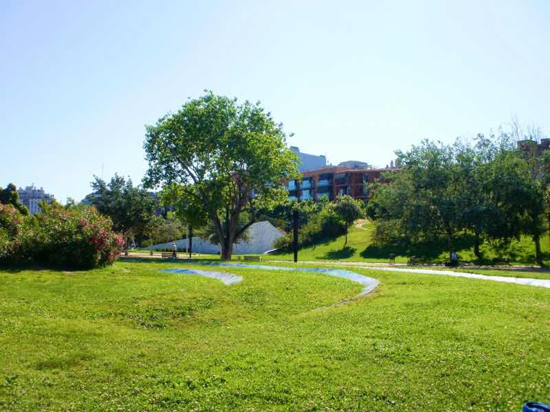 616 バルセロナ北バスステーション公園