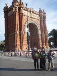 616 バルセロナ 凱旋門 123